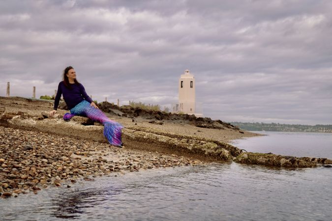 Mermaid Presence Summer 2022 #1673<br>8,192 x 5,464<br>Published 4 months ago