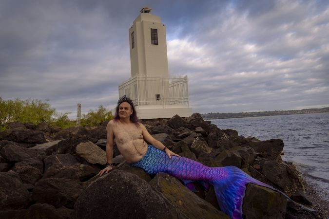 Mermaid Presence Summer 2022 #1674<br>8,192 x 5,464<br>Published 4 months ago